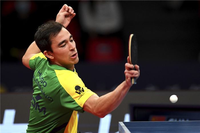 曼联就在一 曼联就在一