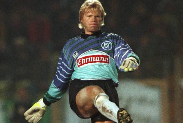 般击向球门 般击向球门