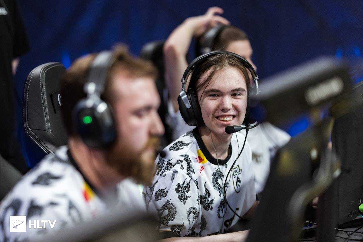 的新高峰 的新高峰